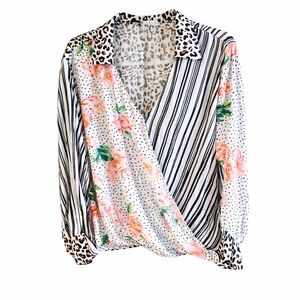 Umgee Small Oversized Mixed Print Floral Blouse Boho Chic Top Lightweight